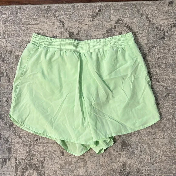 Columbia Neon Green Drawstring Running Shorts Size M - Picture 3 of 7